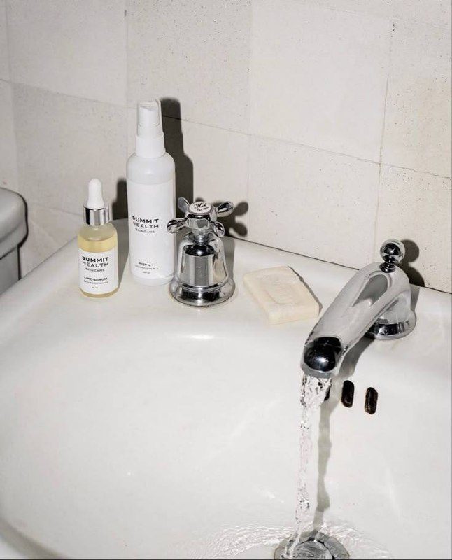 04 · Film flash still life (his favourite sink take)